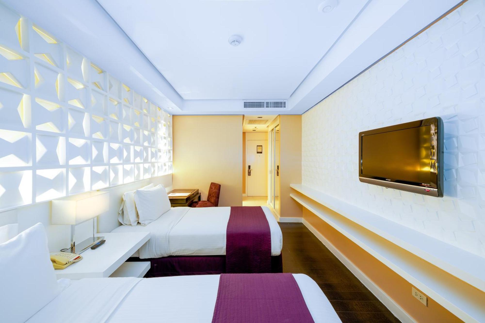 เบย์ลีฟ อินตรามูโรส โฮเต็ล Hotel มะนิลา ภายนอก รูปภาพ